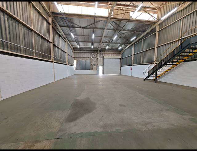379M² WAREHOUSE TO LET IN SELBY
